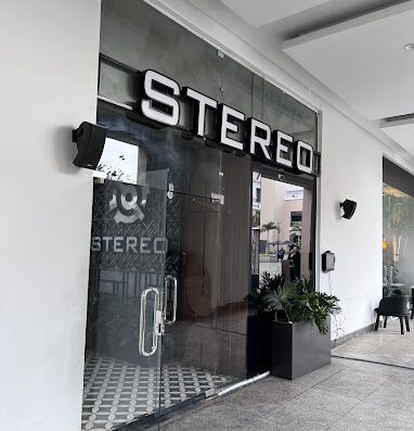 Stereo Restaurant & Cafe